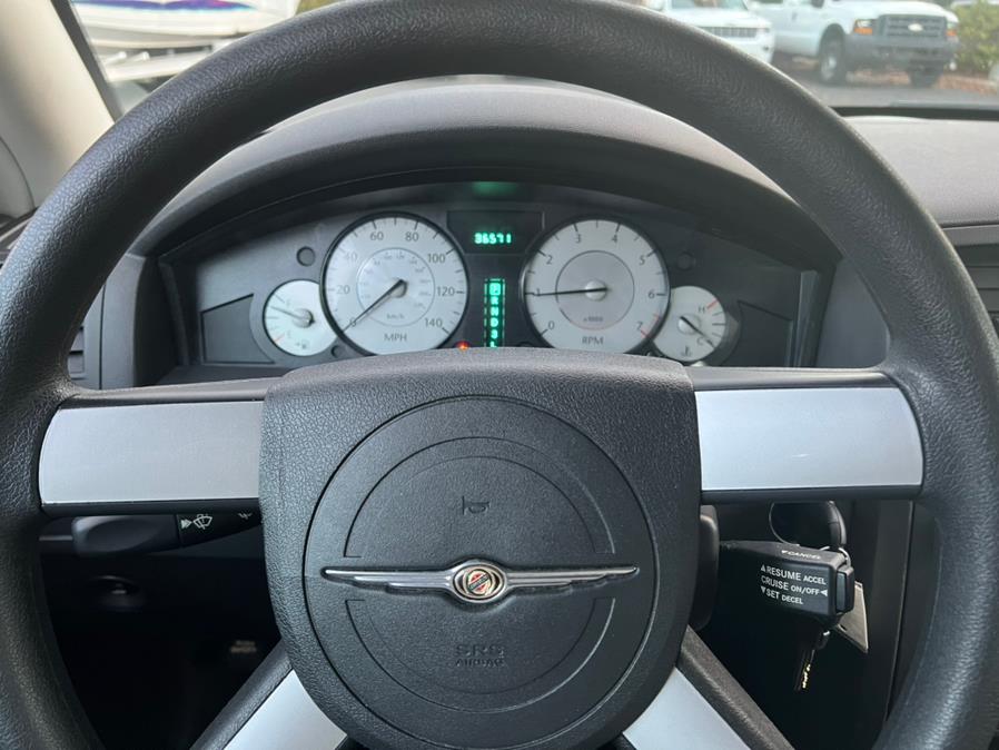Used Chrysler 300 4dr Sdn 300 LX RWD 2008 | Mint Auto Sales. Islip, New York Used Chrysler 300 4dr Sdn 300 LX RWD 2008 | Mint Auto Sales. Islip, New York