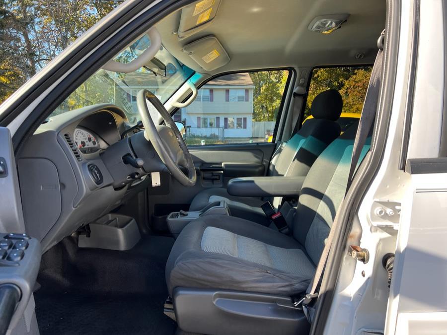 Used Ford Explorer Sport Trac 4dr 126" WB 4WD XLT 2005 | Mint Auto Sales. Islip, New York Used Ford Explorer Sport Trac 4dr 126" WB 4WD XLT 2005 | Mint Auto Sales. Islip, New York