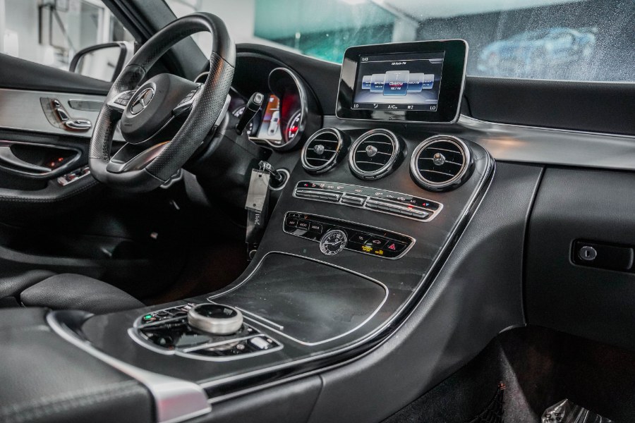 Used Mercedes-Benz C-Class C 300 4MATIC Sedan 2018 | 26 Motors Corp. Bronx, New York Used Mercedes-Benz C-Class C 300 4MATIC Sedan 2018 | 26 Motors Corp. Bronx, New York