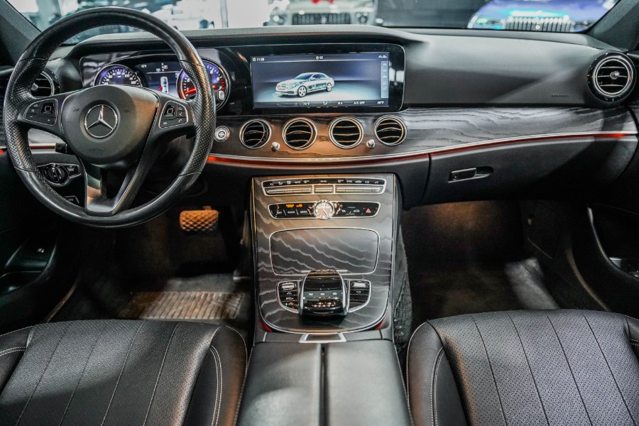 Used Mercedes-Benz E-Class E 300 4MATIC Sedan 2018 | 26 Motors Corp. Bronx, New York Used Mercedes-Benz E-Class E 300 4MATIC Sedan 2018 | 26 Motors Corp. Bronx, New York