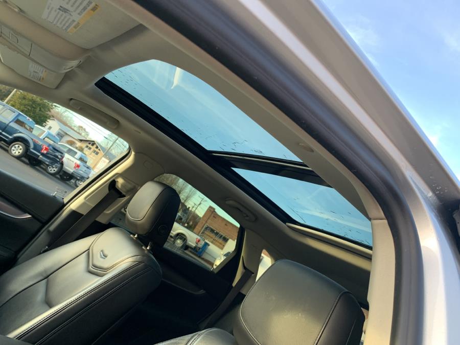 Used Cadillac XT5 AWD 4dr Luxury 2017 | Saybrook Auto Barn. Old Saybrook, Connecticut Used Cadillac XT5 AWD 4dr Luxury 2017 | Saybrook Auto Barn. Old Saybrook, Connecticut