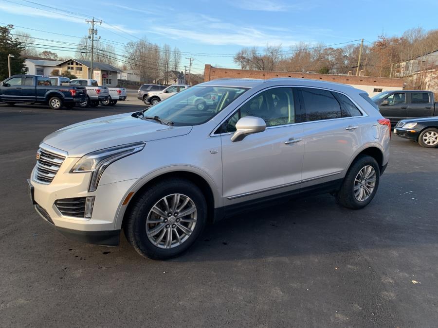Used Cadillac XT5 AWD 4dr Luxury 2017 | Saybrook Auto Barn. Old Saybrook, Connecticut Used Cadillac XT5 AWD 4dr Luxury 2017 | Saybrook Auto Barn. Old Saybrook, Connecticut