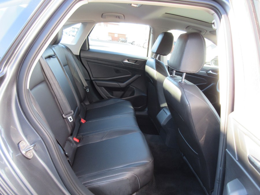 Used Volkswagen Jetta SE Auto w/ULEV 2020 | Route 27 Auto Mall. Linden, New Jersey Used Volkswagen Jetta SE Auto w/ULEV 2020 | Route 27 Auto Mall. Linden, New Jersey