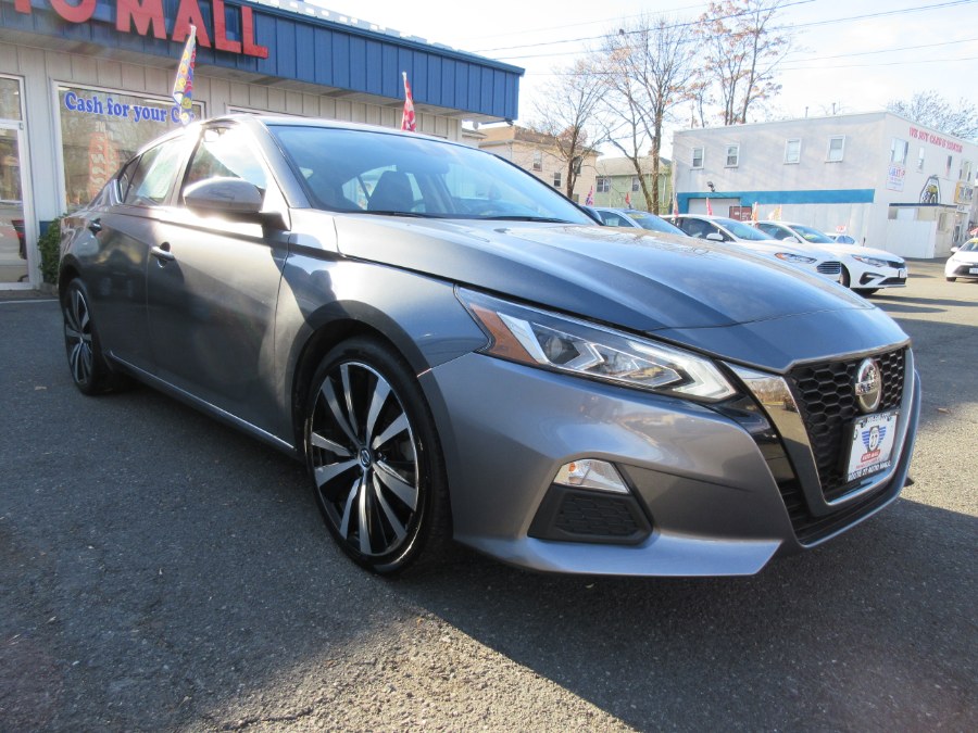 2020 Nissan Altima 2.5 SR Sedan, available for sale in Linden, New Jersey | Route 27 Auto Mall. Linden, New Jersey 2020 Nissan Altima 2.5 SR Sedan, available for sale in Linden, New Jersey | Route 27 Auto Mall. Linden, New Jersey