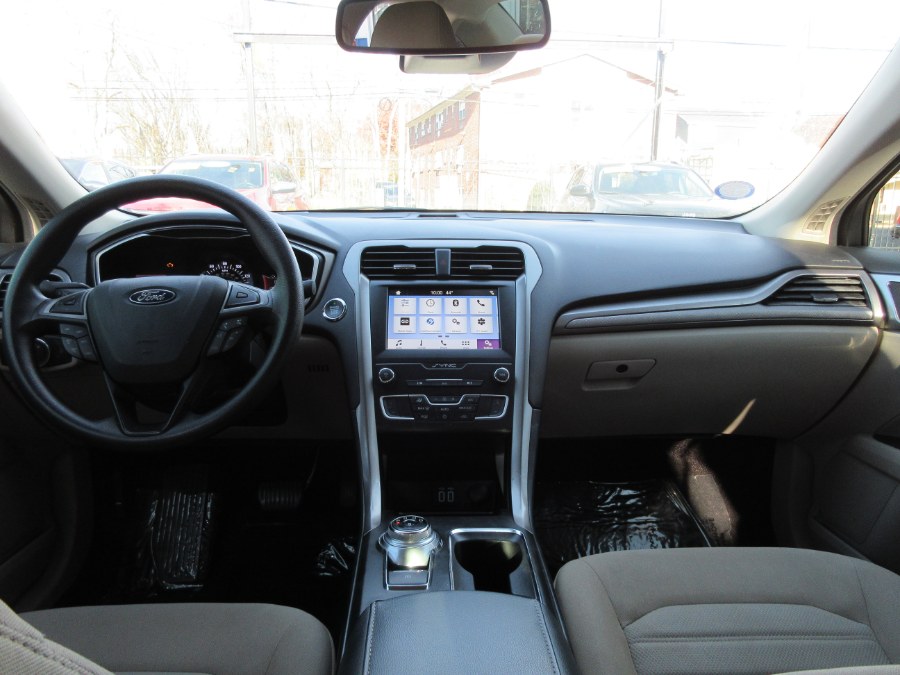 2019 Ford Fusion SE FWD, available for sale in Linden, New Jersey | Route 27 Auto Mall. Linden, New Jersey 2019 Ford Fusion SE FWD, available for sale in Linden, New Jersey | Route 27 Auto Mall. Linden, New Jersey
