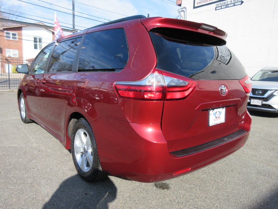 Used Toyota Sienna LE FWD 8-Passenger (Natl) 2020 | Route 27 Auto Mall. Linden, New Jersey Used Toyota Sienna LE FWD 8-Passenger (Natl) 2020 | Route 27 Auto Mall. Linden, New Jersey