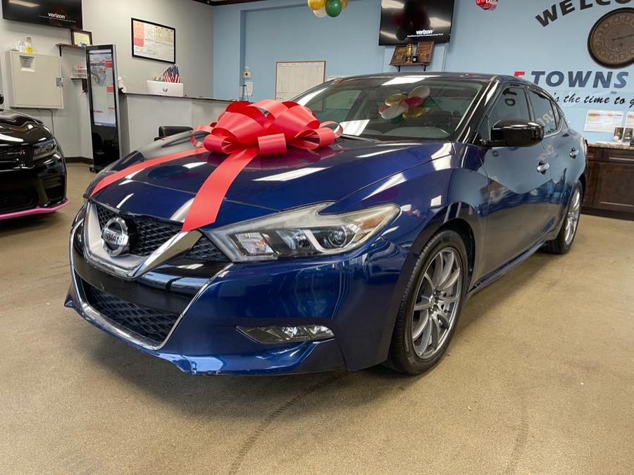 Used Nissan Maxima S 3.5L 2017 | 5 Towns Drive. Inwood, New York Used Nissan Maxima S 3.5L 2017 | 5 Towns Drive. Inwood, New York