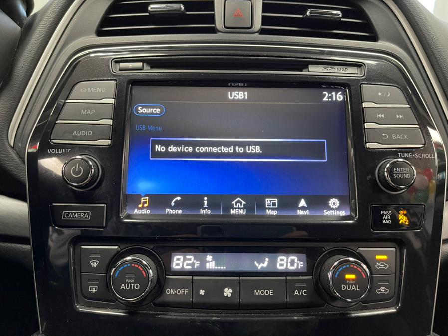 Used Nissan Maxima S 3.5L 2017 | 5 Towns Drive. Inwood, New York Used Nissan Maxima S 3.5L 2017 | 5 Towns Drive. Inwood, New York