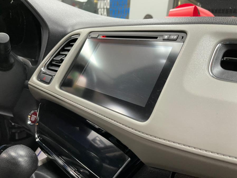 Used Honda HR-V EX AWD CVT 2018 | 5 Towns Drive. Inwood, New York Used Honda HR-V EX AWD CVT 2018 | 5 Towns Drive. Inwood, New York