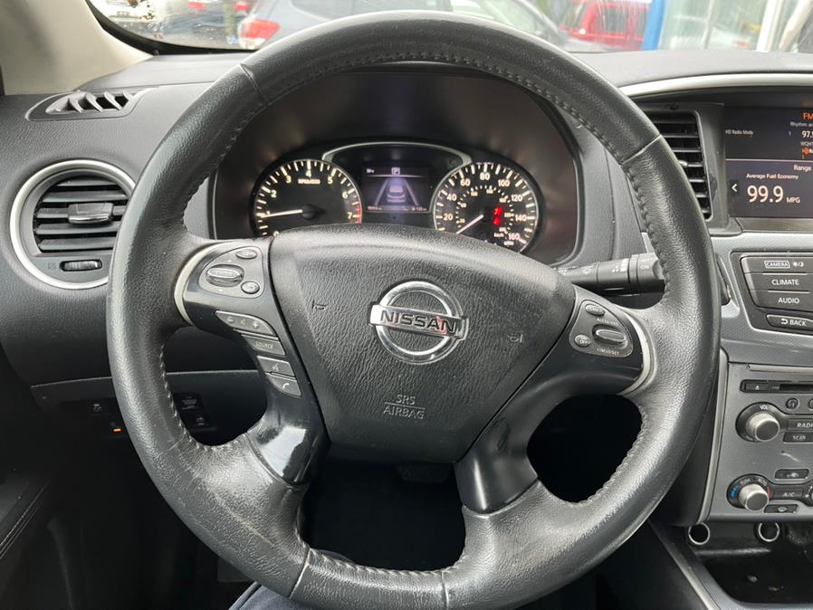 2017 Nissan Pathfinder SL, available for sale in Elmont, New York | Sunrise of Elmont. Elmont, New York 2017 Nissan Pathfinder SL, available for sale in Elmont, New York | Sunrise of Elmont. Elmont, New York
