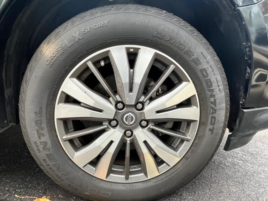 2017 Nissan Pathfinder SL, available for sale in Elmont, New York | Sunrise of Elmont. Elmont, New York 2017 Nissan Pathfinder SL, available for sale in Elmont, New York | Sunrise of Elmont. Elmont, New York