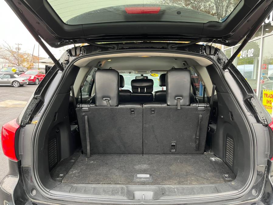 2017 Nissan Pathfinder SL, available for sale in Elmont, New York | Sunrise of Elmont. Elmont, New York 2017 Nissan Pathfinder SL, available for sale in Elmont, New York | Sunrise of Elmont. Elmont, New York