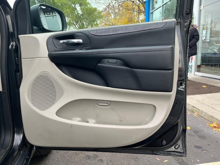Used Dodge Grand Caravan American Value Pkg. LOW MILES! 2016 | Sunrise of Elmont. Elmont, New York Used Dodge Grand Caravan American Value Pkg. LOW MILES! 2016 | Sunrise of Elmont. Elmont, New York