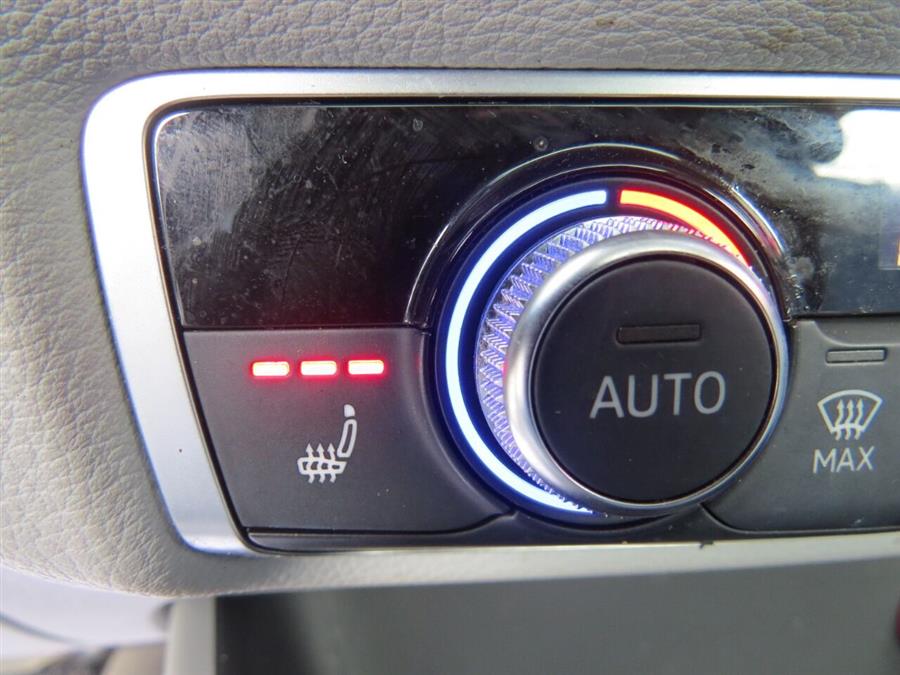 Used Audi A3 2.0T quattro Premium AWD 4dr Sedan 2015 | Lake City Exports Inc. Auburn, Maine Used Audi A3 2.0T quattro Premium AWD 4dr Sedan 2015 | Lake City Exports Inc. Auburn, Maine