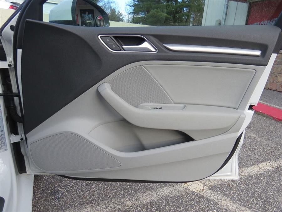 Used Audi A3 2.0T quattro Premium AWD 4dr Sedan 2015 | Lake City Exports Inc. Auburn, Maine Used Audi A3 2.0T quattro Premium AWD 4dr Sedan 2015 | Lake City Exports Inc. Auburn, Maine