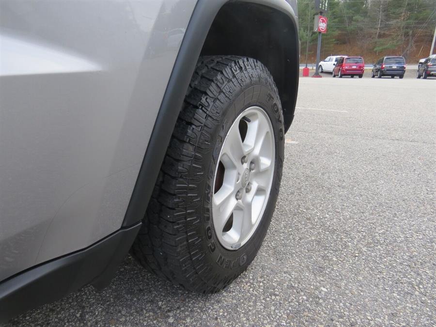 Used Jeep Grand Cherokee Laredo 4x4 4dr SUV 2015 | Lake City Exports Inc. Auburn, Maine Used Jeep Grand Cherokee Laredo 4x4 4dr SUV 2015 | Lake City Exports Inc. Auburn, Maine
