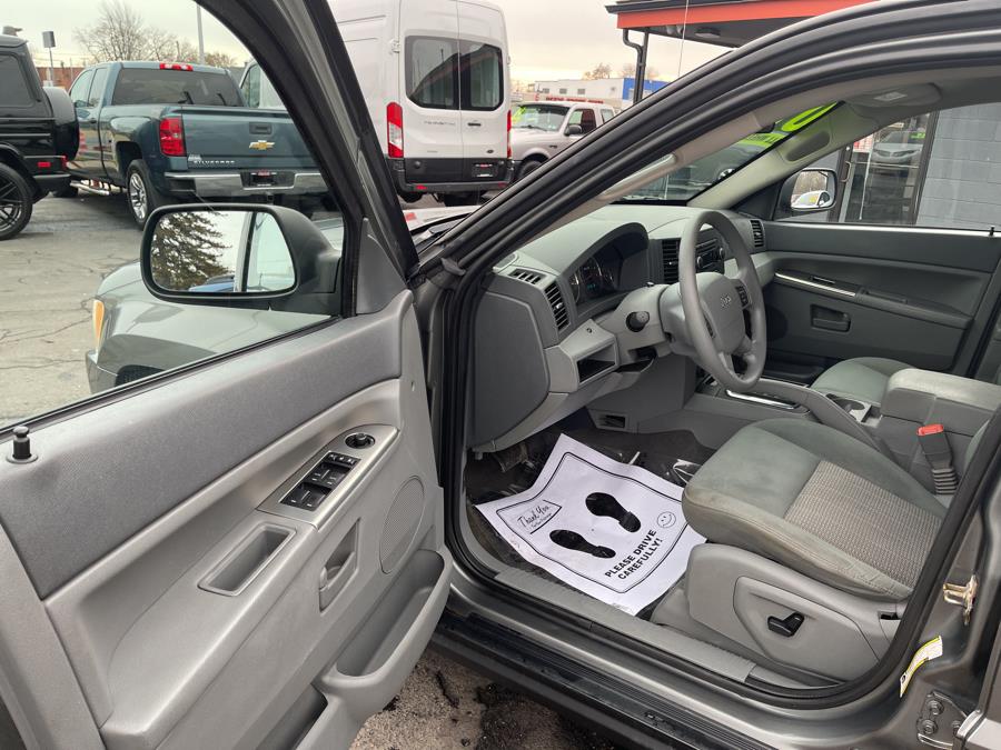 Used Jeep Grand Cherokee 4WD 4dr Laredo 2007 | Jenna Auto Sale Inc. Roseville, Michigan Used Jeep Grand Cherokee 4WD 4dr Laredo 2007 | Jenna Auto Sale Inc. Roseville, Michigan