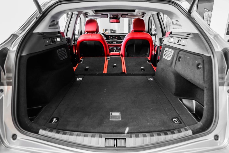Used Alfa Romeo Stelvio AWD 2020 | 26 Motors Long Island. ELMONT, New York Used Alfa Romeo Stelvio AWD 2020 | 26 Motors Long Island. ELMONT, New York