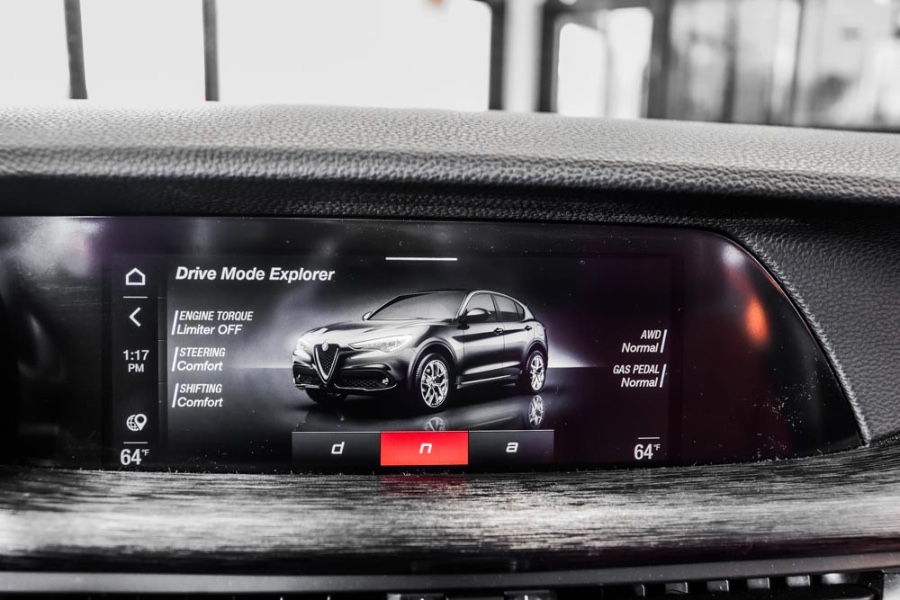 Used Alfa Romeo Stelvio AWD 2020 | 26 Motors Long Island. ELMONT, New York Used Alfa Romeo Stelvio AWD 2020 | 26 Motors Long Island. ELMONT, New York