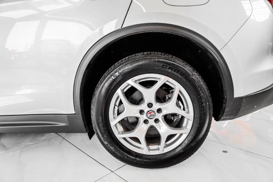Used Alfa Romeo Stelvio AWD 2020 | 26 Motors Long Island. ELMONT, New York Used Alfa Romeo Stelvio AWD 2020 | 26 Motors Long Island. ELMONT, New York