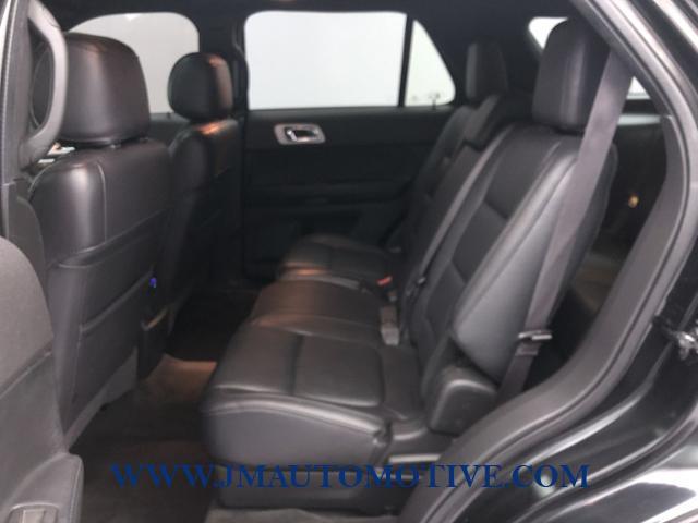 2015 Ford Explorer 4WD 4dr XLT, available for sale in Naugatuck, Connecticut | J&M Automotive Sls&Svc LLC. Naugatuck, Connecticut 2015 Ford Explorer 4WD 4dr XLT, available for sale in Naugatuck, Connecticut | J&M Automotive Sls&Svc LLC. Naugatuck, Connecticut
