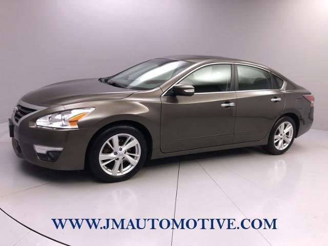 2014 Nissan Altima 4dr Sdn I4 2.5 SV, available for sale in Naugatuck, Connecticut | J&M Automotive Sls&Svc LLC. Naugatuck, Connecticut
