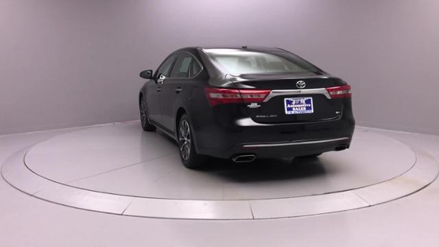 2016 Toyota Avalon 4dr Sdn XLE, available for sale in Naugatuck, Connecticut | J&M Automotive Sls&Svc LLC. Naugatuck, Connecticut 2016 Toyota Avalon 4dr Sdn XLE, available for sale in Naugatuck, Connecticut | J&M Automotive Sls&Svc LLC. Naugatuck, Connecticut