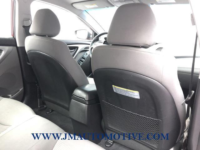 Used Hyundai Elantra 4dr Sdn Auto SE 2014 | J&M Automotive Sls&Svc LLC. Naugatuck, Connecticut Used Hyundai Elantra 4dr Sdn Auto SE 2014 | J&M Automotive Sls&Svc LLC. Naugatuck, Connecticut