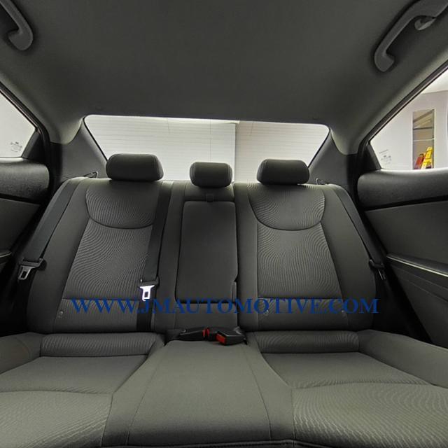 Used Hyundai Elantra 4dr Sdn Auto SE 2014 | J&M Automotive Sls&Svc LLC. Naugatuck, Connecticut Used Hyundai Elantra 4dr Sdn Auto SE 2014 | J&M Automotive Sls&Svc LLC. Naugatuck, Connecticut