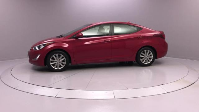 Used Hyundai Elantra 4dr Sdn Auto SE 2014 | J&M Automotive Sls&Svc LLC. Naugatuck, Connecticut Used Hyundai Elantra 4dr Sdn Auto SE 2014 | J&M Automotive Sls&Svc LLC. Naugatuck, Connecticut
