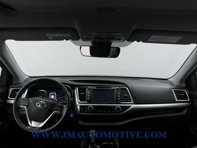 2018 Toyota Highlander XLE V6 AWD, available for sale in Naugatuck, Connecticut | J&M Automotive Sls&Svc LLC. Naugatuck, Connecticut 2018 Toyota Highlander XLE V6 AWD, available for sale in Naugatuck, Connecticut | J&M Automotive Sls&Svc LLC. Naugatuck, Connecticut