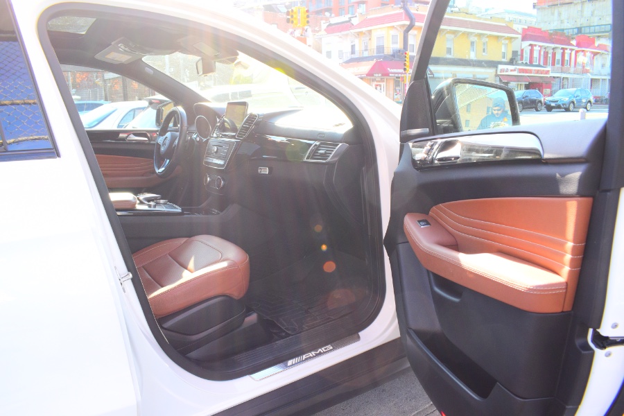 Used Mercedes-Benz GLE AMG GLE 43 4MATIC Coupe 2018 | Hillside Auto Mall Inc.. Jamaica, New York Used Mercedes-Benz GLE AMG GLE 43 4MATIC Coupe 2018 | Hillside Auto Mall Inc.. Jamaica, New York