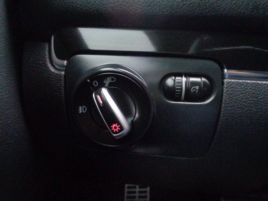 Used Volkswagen GTI 4dr HB DSG Autobahn PZEV 2012 | NY Auto Traders. Valley Stream, New York Used Volkswagen GTI 4dr HB DSG Autobahn PZEV 2012 | NY Auto Traders. Valley Stream, New York