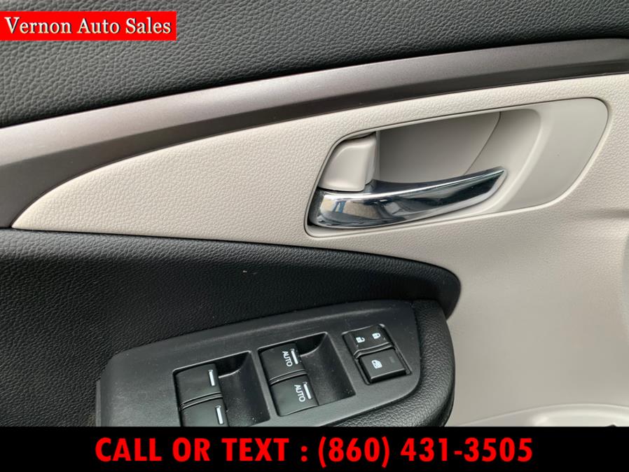 2016 Honda Pilot AWD 4dr EX-L w/Honda Sensing, available for sale in Manchester, Connecticut | Vernon Auto Sale & Service. Manchester, Connecticut 2016 Honda Pilot AWD 4dr EX-L w/Honda Sensing, available for sale in Manchester, Connecticut | Vernon Auto Sale & Service. Manchester, Connecticut