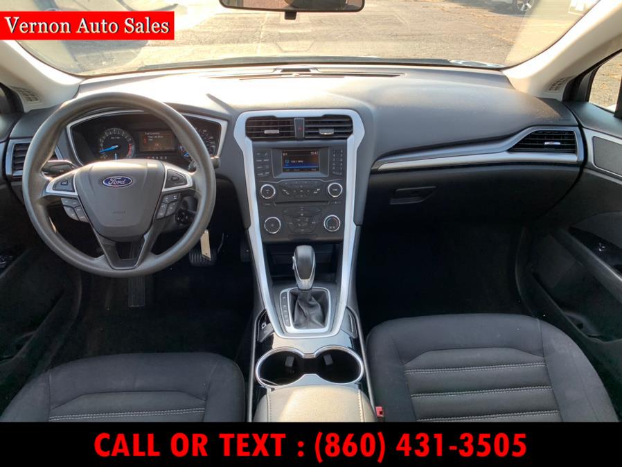 Used Ford Fusion 4dr Sdn SE FWD 2015 | Vernon Auto Sale & Service. Manchester, Connecticut Used Ford Fusion 4dr Sdn SE FWD 2015 | Vernon Auto Sale & Service. Manchester, Connecticut