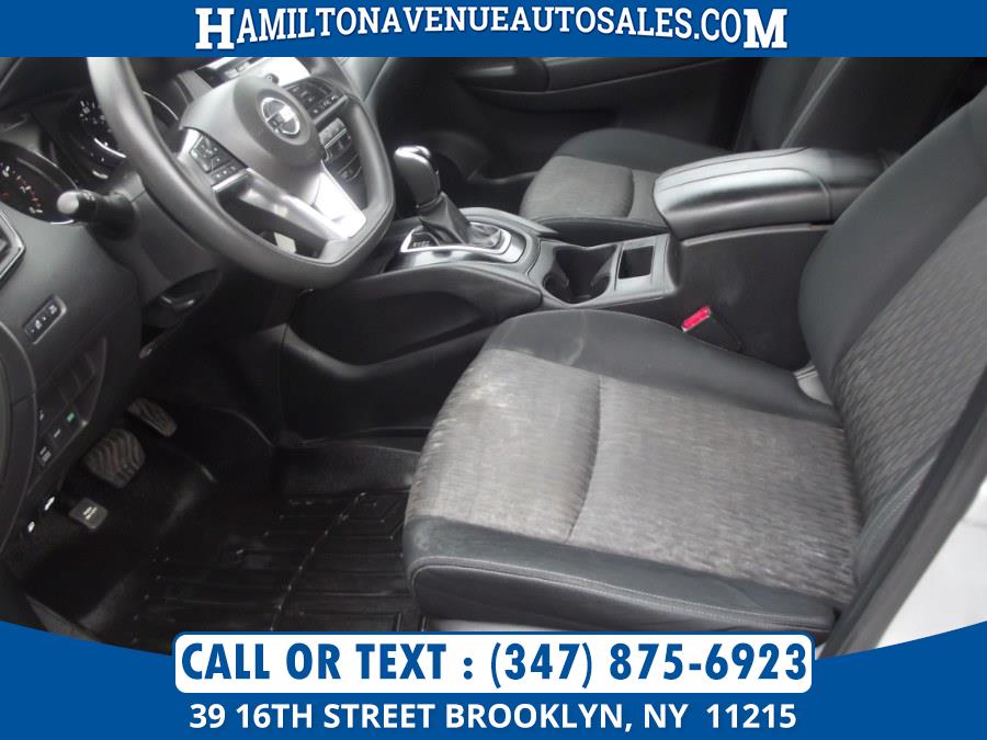 Used Nissan Rogue AWD SV 2017 | Hamilton Avenue Auto Sales DBA Nyautoauction.com. Brooklyn, New York Used Nissan Rogue AWD SV 2017 | Hamilton Avenue Auto Sales DBA Nyautoauction.com. Brooklyn, New York