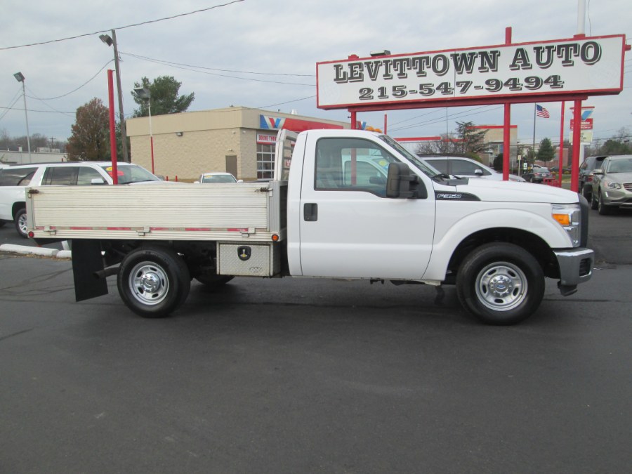 2015 Ford Super Duty F-350 SRW 2WD Reg Cab 141" WB 60" CA XL, available for sale in Levittown, Pennsylvania | Levittown Auto. Levittown, Pennsylvania