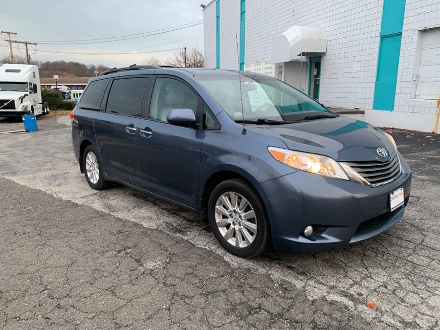 2014 Toyota Sienna 5dr 7-Pass Van V6 XLE AWD (Natl), available for sale in Milford, Connecticut | Dealertown Auto Wholesalers. Milford, Connecticut 2014 Toyota Sienna 5dr 7-Pass Van V6 XLE AWD (Natl), available for sale in Milford, Connecticut | Dealertown Auto Wholesalers. Milford, Connecticut