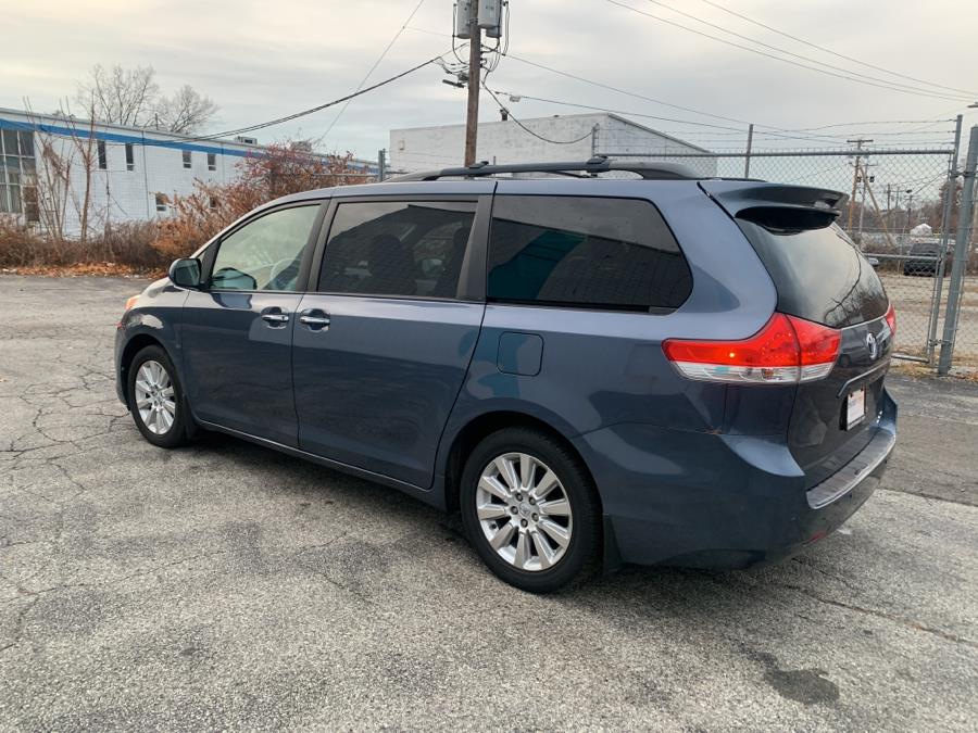 2014 Toyota Sienna 5dr 7-Pass Van V6 XLE AWD (Natl), available for sale in Milford, Connecticut | Dealertown Auto Wholesalers. Milford, Connecticut 2014 Toyota Sienna 5dr 7-Pass Van V6 XLE AWD (Natl), available for sale in Milford, Connecticut | Dealertown Auto Wholesalers. Milford, Connecticut