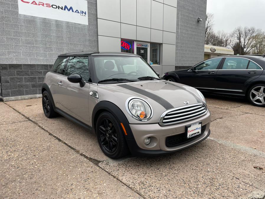 2012 MINI Cooper Hardtop 2dr Cpe, available for sale in Manchester, Connecticut | Carsonmain LLC. Manchester, Connecticut