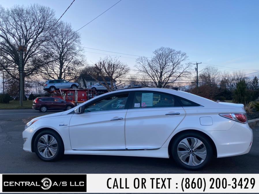 Used Hyundai Sonata Hybrid 4dr Sdn 2015 | Central A/S LLC. East Windsor, Connecticut Used Hyundai Sonata Hybrid 4dr Sdn 2015 | Central A/S LLC. East Windsor, Connecticut