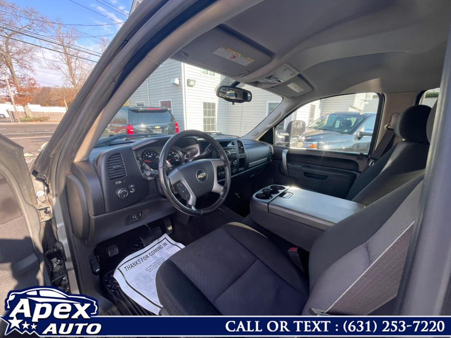 2012 Chevrolet Silverado 2500HD 4WD Crew Cab 167.7" LT, available for sale in Selden, New York | Apex Auto. Selden, New York 2012 Chevrolet Silverado 2500HD 4WD Crew Cab 167.7" LT, available for sale in Selden, New York | Apex Auto. Selden, New York