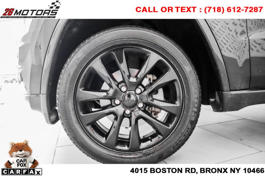 Used Jeep Grand Cherokee Altitude 4x4 *Ltd Avail* 2018 | 26 Motors Corp. Bronx, New York Used Jeep Grand Cherokee Altitude 4x4 *Ltd Avail* 2018 | 26 Motors Corp. Bronx, New York