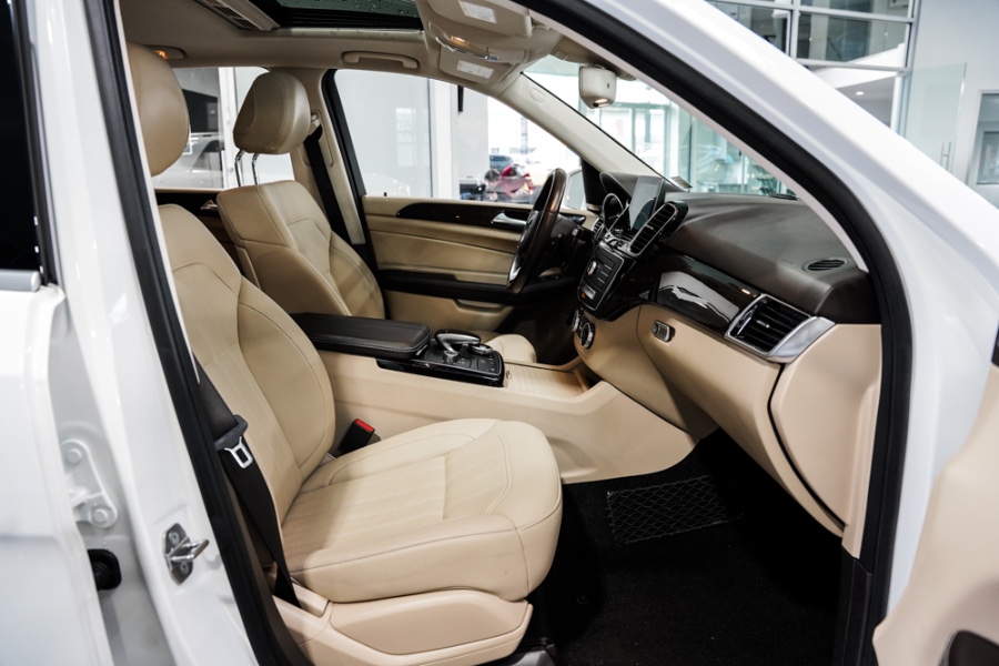 Used Mercedes-Benz GLE GLE 350 4MATIC SUV 2018 | 26 Motors Corp. Bronx, New York Used Mercedes-Benz GLE GLE 350 4MATIC SUV 2018 | 26 Motors Corp. Bronx, New York