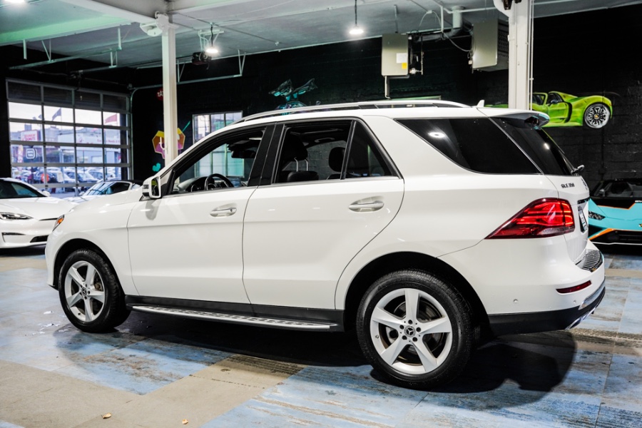 Used Mercedes-Benz GLE GLE 350 4MATIC SUV 2018 | 26 Motors Corp. Bronx, New York Used Mercedes-Benz GLE GLE 350 4MATIC SUV 2018 | 26 Motors Corp. Bronx, New York