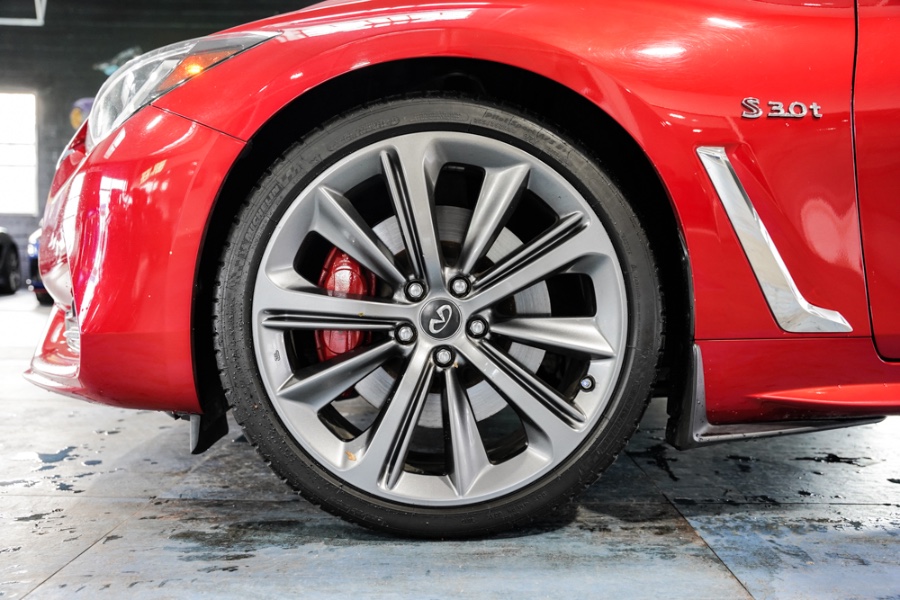 Used INFINITI Q60 RED SPORT 400 AWD 2018 | 26 Motors Corp. Bronx, New York Used INFINITI Q60 RED SPORT 400 AWD 2018 | 26 Motors Corp. Bronx, New York