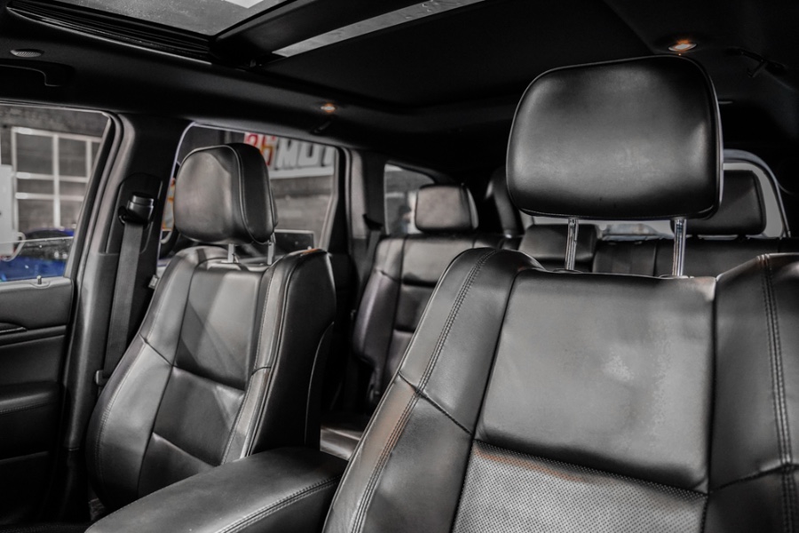 Used Jeep Grand Cherokee High Altitude 4x4 2018 | 26 Motors Corp. Bronx, New York Used Jeep Grand Cherokee High Altitude 4x4 2018 | 26 Motors Corp. Bronx, New York