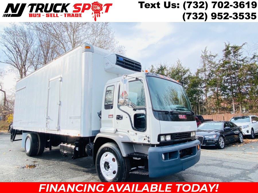 2009 GMC T8500 24 FEET REFRIGERATED BOX + SIDE DOOR, available for sale in South Amboy, New Jersey | NJ Truck Spot. South Amboy, New Jersey