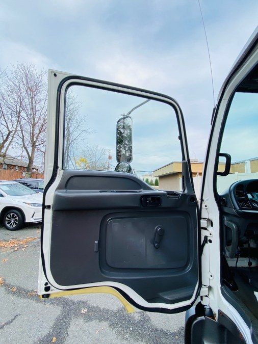 2009 GMC T8500 24 FEET REFRIGERATED BOX + SIDE DOOR, available for sale in South Amboy, New Jersey | NJ Truck Spot. South Amboy, New Jersey 2009 GMC T8500 24 FEET REFRIGERATED BOX + SIDE DOOR, available for sale in South Amboy, New Jersey | NJ Truck Spot. South Amboy, New Jersey