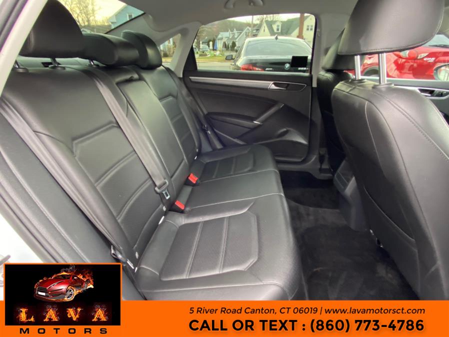 Used Volkswagen Passat R-Line Auto 2018 | Lava Motors. Canton, Connecticut Used Volkswagen Passat R-Line Auto 2018 | Lava Motors. Canton, Connecticut